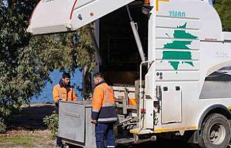 Ayvalık’ta konteynerler yaz öncesi dezenfekte ediliyor