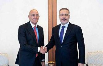 Bakan Fidan, ABD’nin Suriye Temsilcisi Barrack’ı kabul etti