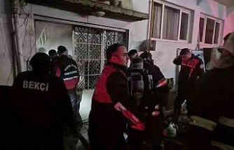 Bartın’da 4 katlı apartmanda yangın paniği: 2 kişi dumandan etkilendi