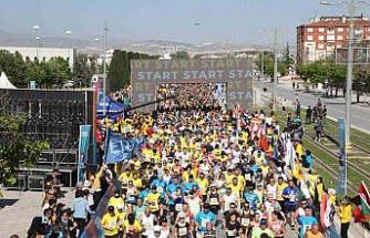 Başkan Altay tüm sporseverleri Uluslararası Konya Yarı Maratonu’na kayıt yaptırmaya davet etti