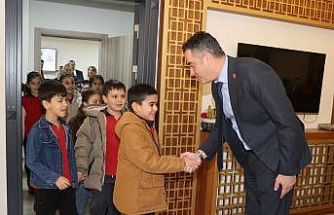 Başkan Arıcı, ilkokul öğrencilerini ağırladı