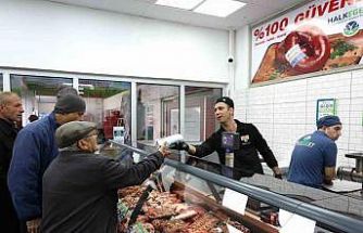 Başkan Çerçioğlu’ndan Ramazan Bayramı öncesi Halk Ege Et şubelerinde indirim