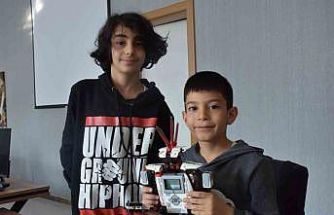 Başkan Çolakbayrakdar, "Bilim ve teknolojiyle güçlü Türkiye’yi inşa ediyoruz"