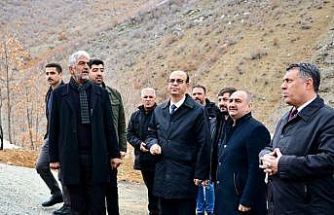 Başkan Geçit, hayvan bakımevi ve doğal yaşam alanında incelemelerde bulundu