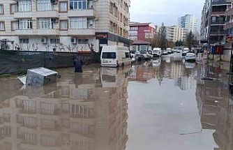 Batman’da sağanak ve kar hayatı olumsuz etkiledi