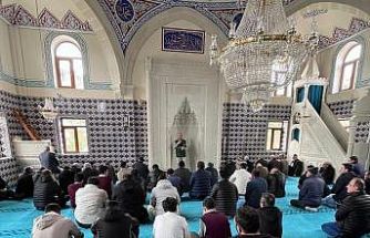 Bayburt’ta cami cemaati bağımlılıkla mücadele konusunda bilgilendirildi