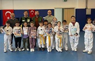 Bayburt’ta tekvando öğrencilerine teknoloji bağımlılığı eğitimi verildi