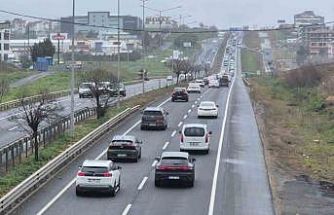Bayram dönüşü Tekirdağ-İstanbul yolunda yoğunluk