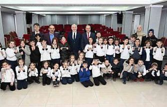 Belediye meclisinde minik misafirler yerel yönetimi yerinde öğrendi