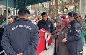 Beylik tabancasıyla intihar eden askeri personel Karabük’te toprağa verildi