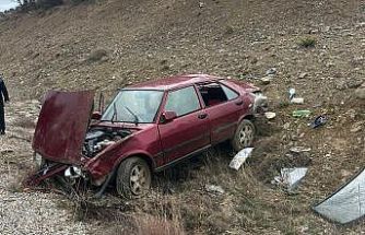 Beyşehir’de devrilen otomobildeki 5 kişi yaralandı