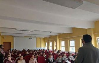 Bilecik’te ortaokul öğrencilerine ‘Ramazan Bilinci’ konulu konferans