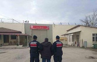 Bilecik’te resmi belgede sahtecilik suçundan aranıyordu yakalandı