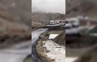 Bingöl’de toprak kayması sonucu yol çöktü: Ulaşım durdu