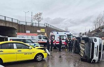 Bingöl’de trafik kazası : 5 yaralı