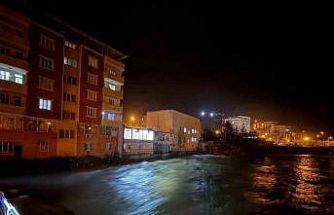Bitlis Çayının su seviyesi arttı, Baykan’da tedbir alındı