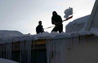 Bitlis’te soğuk hava etkisini sürdürüyor