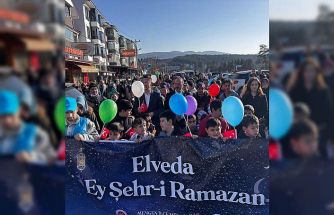 Bolu’da ‘Elveda Ramazan’ yürüyüşü