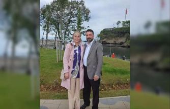 Boşanma aşamasındaki eşini vurduktan sonra intihar etti