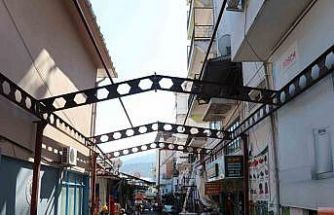 Bozdoğan’da Simit Pazarı Sokağı geçici olarak araç trafiğine kapatıldı