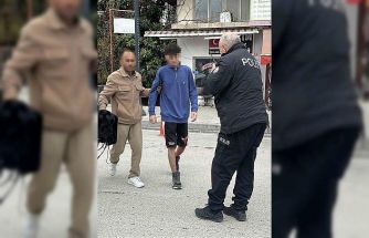 Burdur’da iki genci bıçaklayan 17 yaşındaki şüpheli tutuklandı