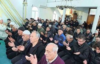 Burhaniye’de bayram namazında camiler doldu