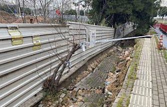 Bursa’da hafriyat çalışmasında yola zarar verdiler