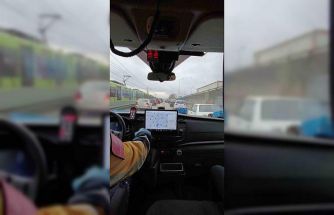 Bursa’da hayat koridoru açıldı Sürücülerden alkışlanacak hareket