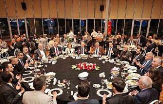 Bursa’da özlenen tablo...Mecliste su için tartıştılar, iftarda aynı sofrada buluştular