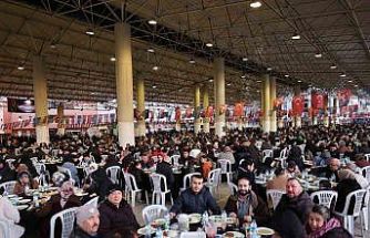 Bursa’da Ramazan’ın bereketi paylaştıkça çoğaldı