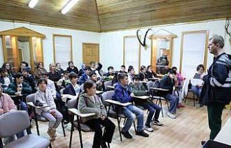 Büyükşehir Belediyesi çocuklara suyun önemini anlatıyor