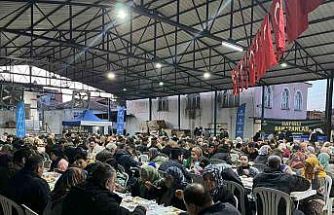 Büyükşehir’in iftar sofrasında oruçlar dualarla açıldı