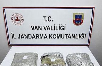 Çaldıran’da 4 kilo 60 gram skunk ele geçirildi