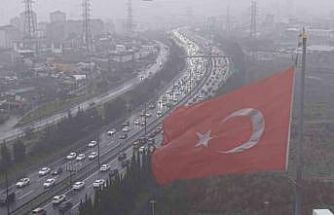 Çamlıca Gişeleri’nde dönüş yoğunluğu havadan görüntülendi