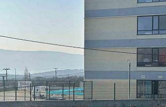 Çanakkale’de lise öğrencisi okulun 3. katından atlayarak hayatını kaybetti