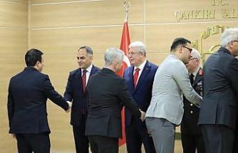 Çankırı’da protokol ile vatandaşlar bayramlaştı