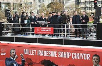 CHP Genel Başkanı Özel Kuşadası’nda