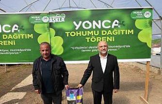 Çiftçilere yonca tohumu desteği