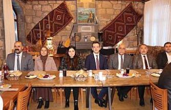 Çıldır’da şehit yakınları ve gaziler iftar sofrasında buluştu