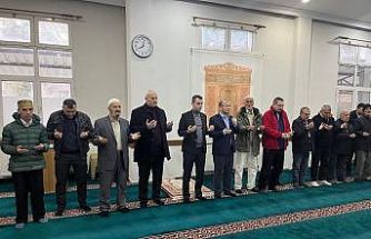 Çilimli’de bayram coşkusu yaşandı dualar edildi bayramlaşıldı