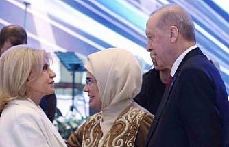 Cumhurbaşkanı Erdoğan: "Her kim, kadına ve çocuğa şiddet uyguluyorsa, zulmediyorsa insanlıktan nasibini almamış demektir"