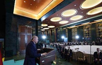 Cumhurbaşkanı Erdoğan: "İsrail; tamamen keyfi sebeplerle Mescid-i Aksa’yı 17 gündür Müslümanların ibadetine kapalı tutuyor"