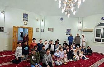 Çüngüş’te Kadir gecesi dualarla idrak edildi