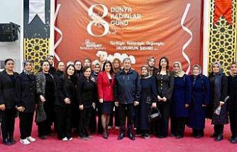 Darende’nin kadınları iftarda bir araya geldi