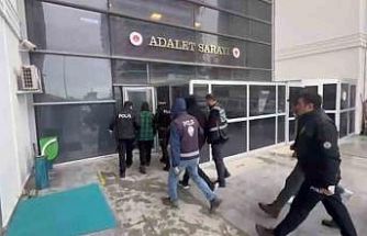 Defne’de bahis oynayanlara suçüstü; 4 gözaltı