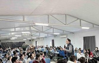 Denizli’de 890 öğrenci ve öğretmene siber güvenlik eğitimi verildi