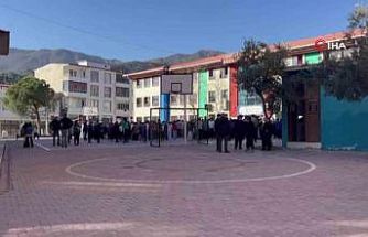 Denizli’de korkutan deprem