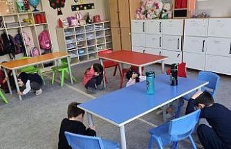 Deprem anında hayat kurtaran kuralları öğrendiler