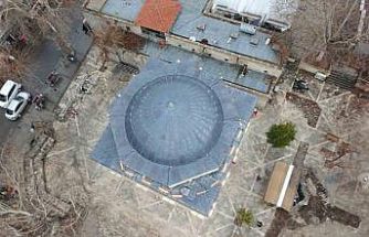 Depremde hasar alan Mevlevihane Cami yeniden ibadete açıldı