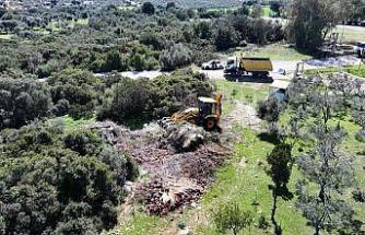 Didim Belediyesi ekiplerinden temizlik çalışması